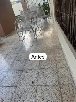 Limpieza profunda del piso  lavado encerado blanqueamiento de juntas