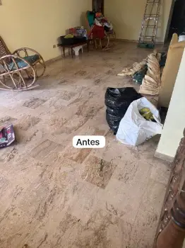 Limpieza profunda del piso  lavado encerado blanqueamiento de juntas