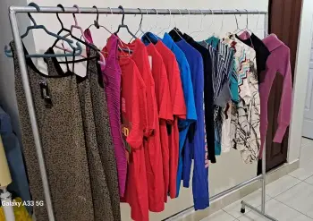 Liquidación total de ropa.