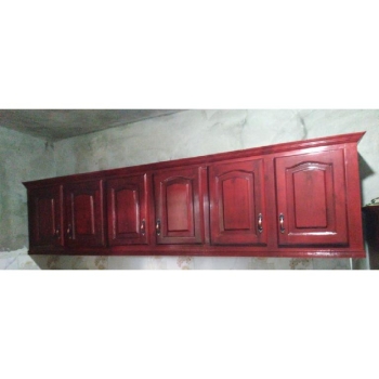 Gabinete de pared lineal de cocina