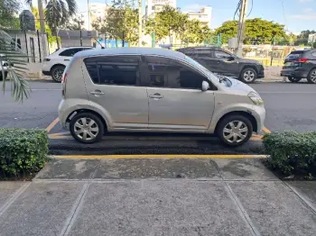 toyota passo 2006 unica dueña autom. 4 purtas aire 197000