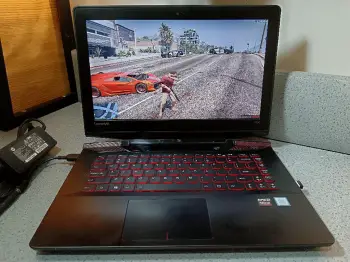 Laptop gamer lenovo y700 i5-6300hq 256gb 8gb 4gb grafica radeon r9 lap