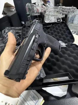 Pistola arma traumatica co2 para tumbar aturdir con su licencia inclui