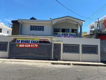 Se vende casa en alpes 2 santo domingo este