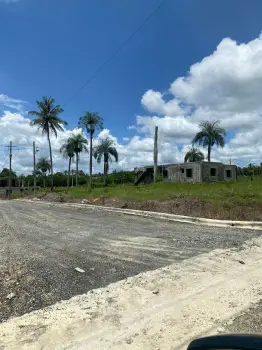 Invierte en tu familia con un solar en una zona en crecimiento