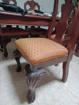 Juego de comedor de caoba clásico