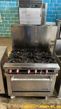 Estufa industrial 6 hornillas con horno