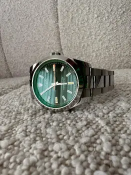 Rolex milgaus 11