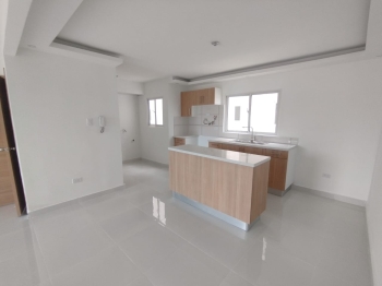 Se alquila apartamento ubicado en filadelfia ix