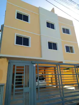 Apartamento en venta disponible de 3 habitaciones  ubicado en la carre