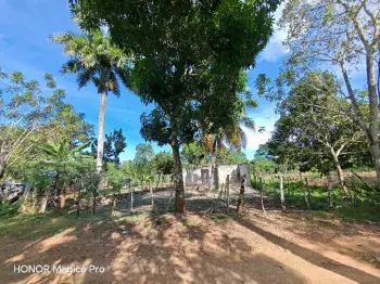 Solar de 1200 mts con mejora incluida