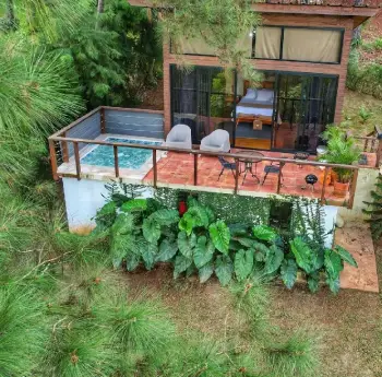 Villa en venta con vista a las montañas