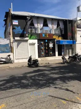 Jochy real estate vende local comercial en el centro de la ciudad de l