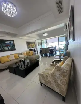Alquilo espectacular apartamento amueblado en los cacicazgos!