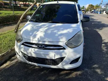 Hyundai i10 2012