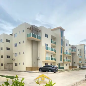 Proyecto residencial ubicado en la av. ecologica con san isidro