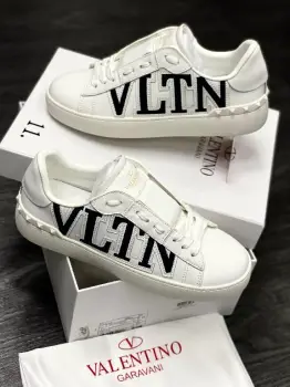 Sneaker tenis teni valentino gavarani europeo italia 2k25
