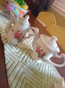 Hermosa dúo de te y café.