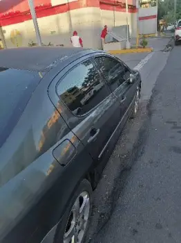 Peugeot 407 2007 tiene temas con la transmisión lo demás nítido