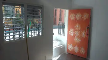 Alquilo casa en el ens espaillat 12 mil