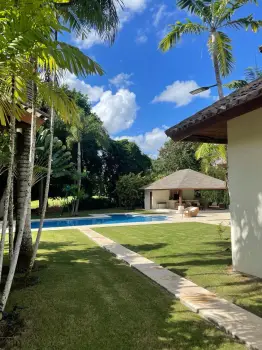 Villa amueblada en juan dolio en san pedro de macorix