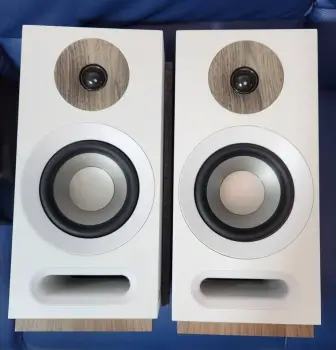 Bocinas frontales jamo s803 white