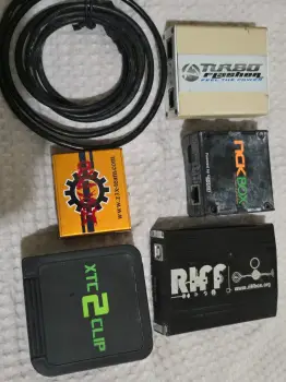Caja de liberacion de moviles