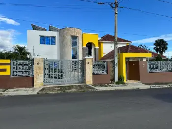 Hermosa casa venta  en villa gonzález santiago republica dominicana