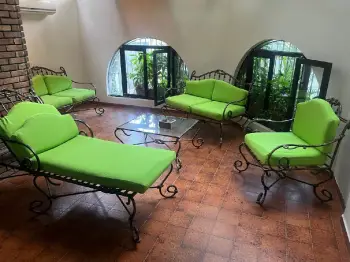 Muebles de terraza en metaldel artístico