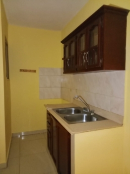 Apartamento en alquiler 2do piso en respaldo villa carmen