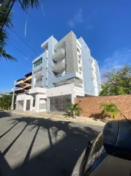 Moderno apartamento en venta en 3er piso  reparto los 3 ojos