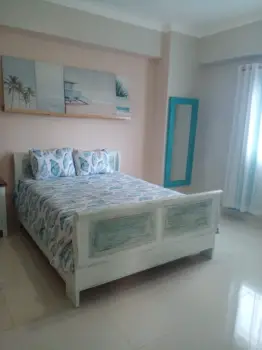 Vendo inmueble en la zona universitaria.
