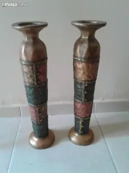 Vendo dos candelabros muy elegantes para adornar su hogar