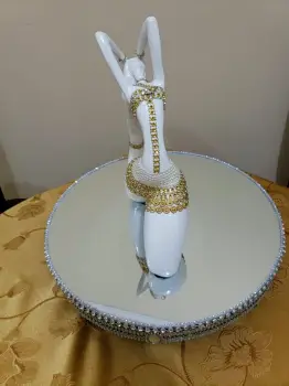 Vendo bailarina en material de resina