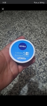 Vendo esta crema nueva nívea
