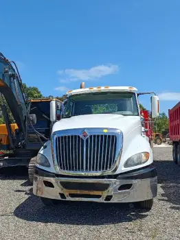Camion en venta navistar en la altagracia