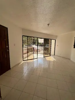 Alquilo y vendo apartamento en la esperilla 1er nivel prox al parque i