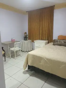 Habitacion amoblada av. abraham lincoln