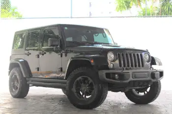 Jeep ulimited sport sahara 2017