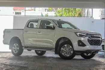 Isuzu dmax ls 2025