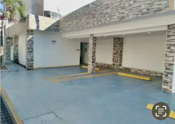 Local comercial ideal para negocios medicos  naco