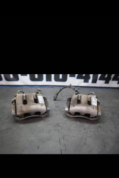 Vendo caliper delantero y bandas de freno de mustang 2005 2014