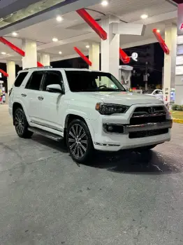 Toyota 4 runner 2017