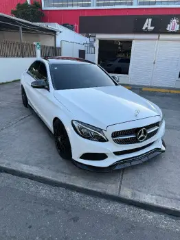 Mercedes benz c300 4matic 2015 panoramico