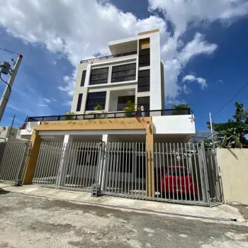 1er nivel en venta con excelente ubicaciÓn residencial los triufadores
