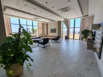 Alquilo  apartamento en la churchill