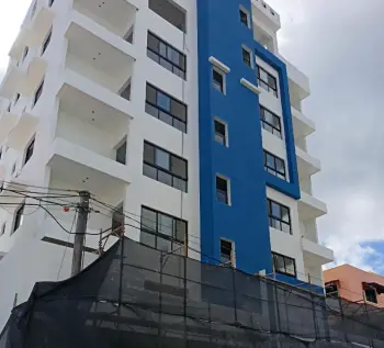 Moderno apto 143m2 3 hab ascensor 2 parq reparto los 3 ojo