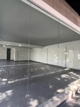 Alquilo local comercial en naco  santo domingo  1 baño  us 1815.00