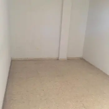 Local comercial en av. 27 de febrero