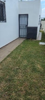 Casa en venta en residencial cerrado en jardines del norte santiago r.